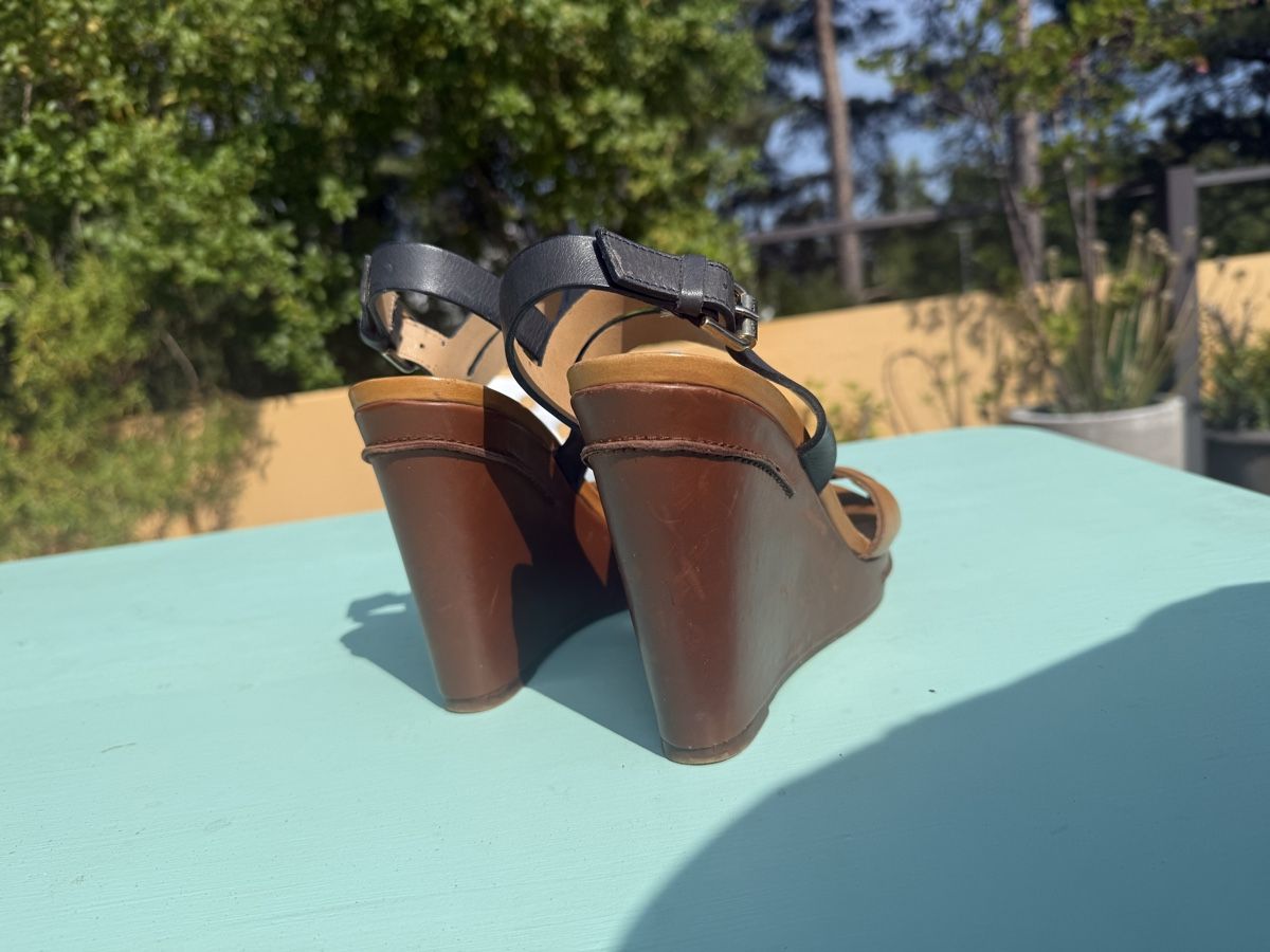 Massimo Dutti Scarpe da donna: Keilabsatz Sandalen Leder Grösse 40 Massimo Dutti – Usato da Maur venduto da Marie.5 3