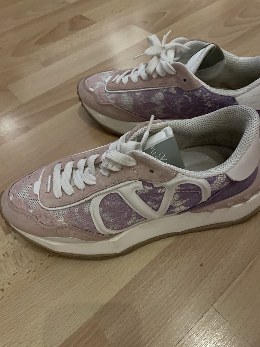 Valentino Scarpe da donna: Valentino Sneakers – Usato da Zunzgen venduto da mel_y6w2 9