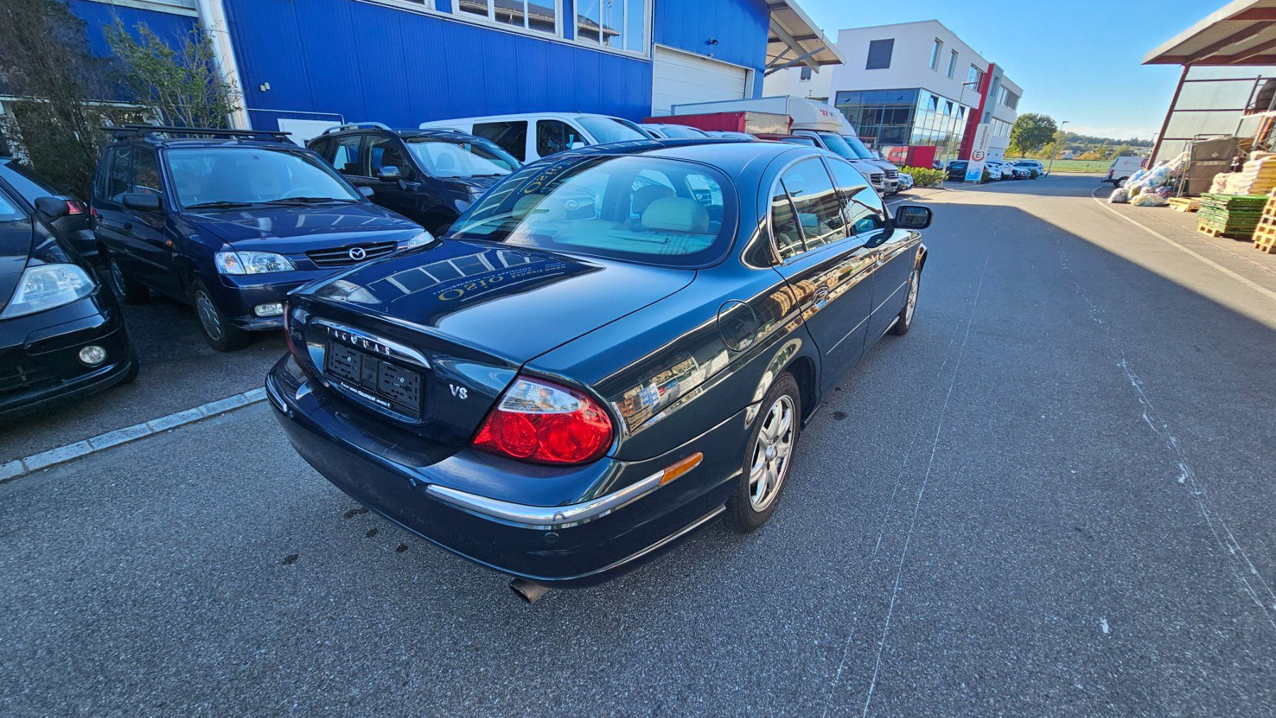 Jaguar Autos: Jaguar S-Type 4.0L V8 – D'occasion à Diessenhofen par Osio 3