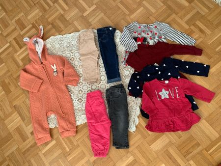 Set 4 jeans + 4 sweatshirts et combi + cadeau Gr.74