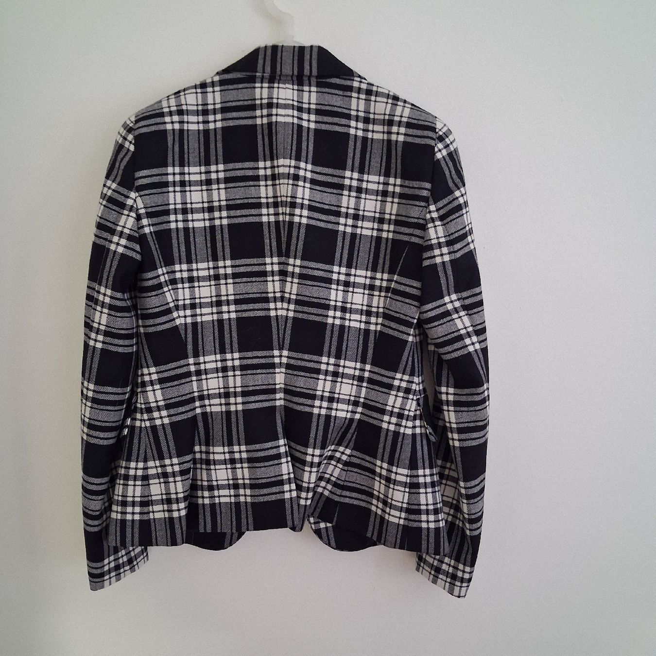 Giacche: Luisa Spagnoli wool blazer jacket IT 40 – Nuovo (secondo la descrizione) da Wil SG venduto da tre_g2l7 4