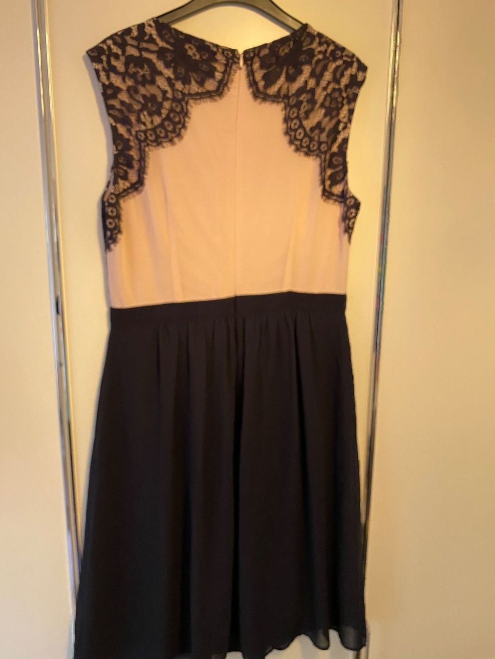 Vestiti: Cocktailkleid gr.38 – Usato da Pfungen venduto da Outlet64 2