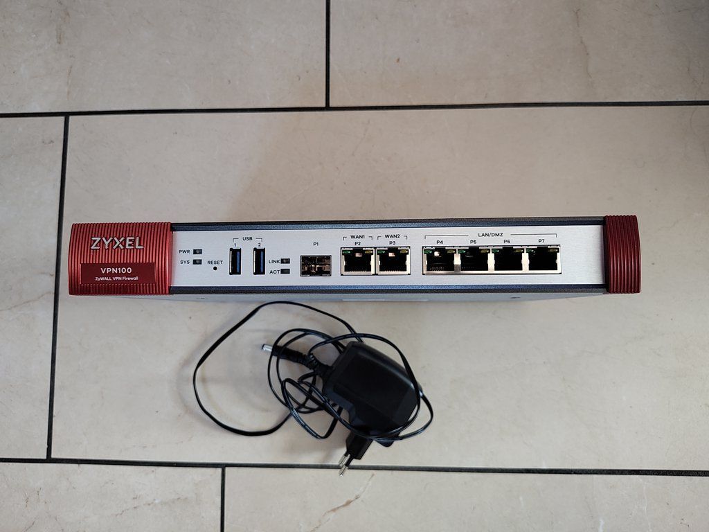 Zyxel Firewall: ZyXel ZyWall VPN 100 Firewall – Usato da Waltenschwil venduto da Rcherf