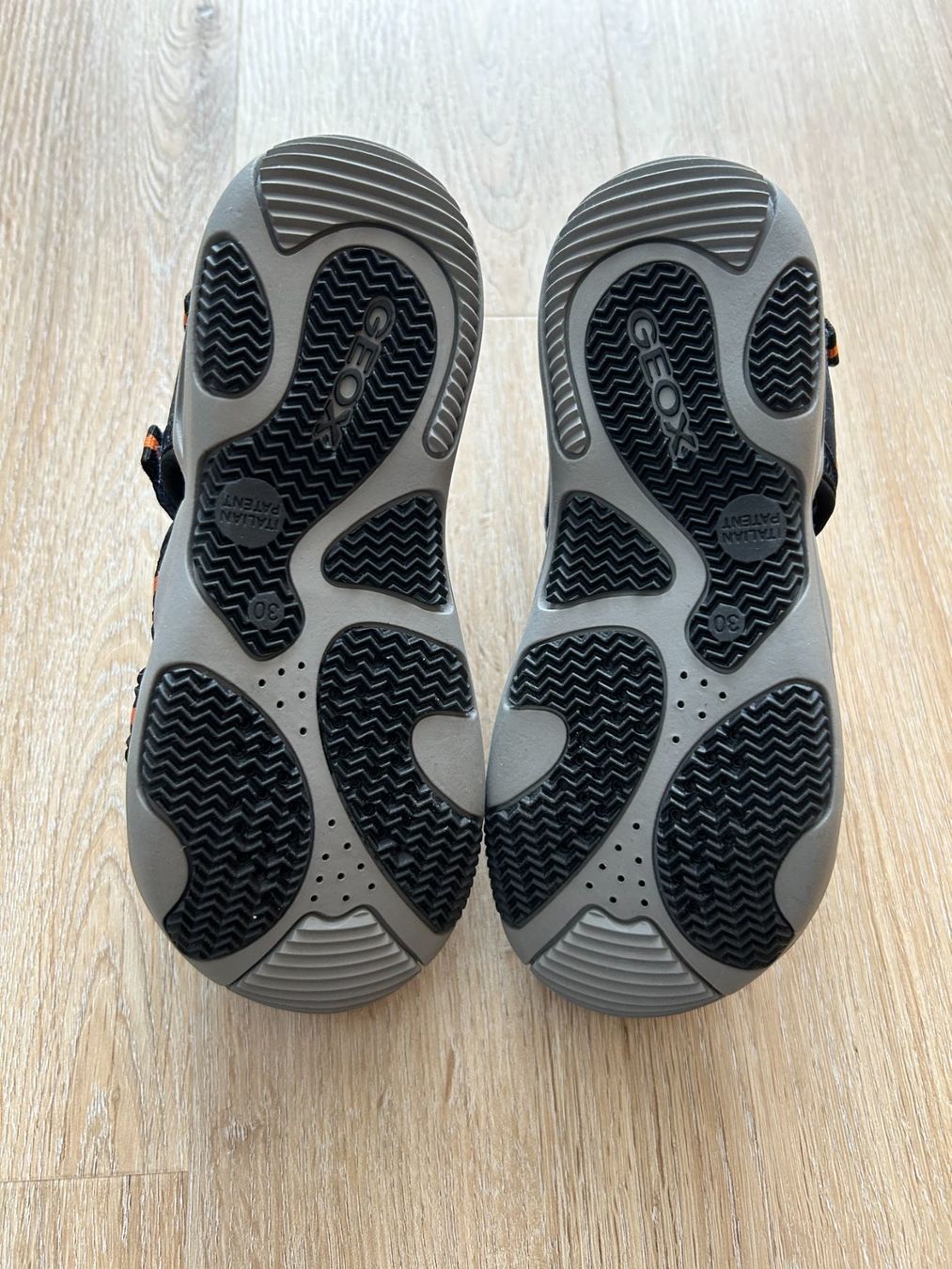Geox Scarpe per ragazzi: Sandalen Geox Grösse 30 – Nuovo (secondo la descrizione) da Zumikon venduto da meter03 2