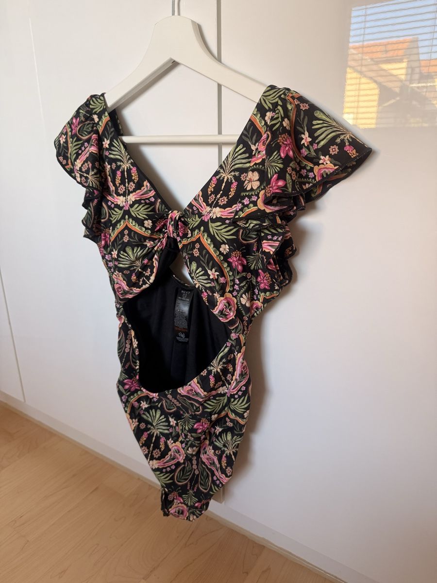Next Costumi da bagno & Bikini: NEXT Maternity Badeanzug schick – Usato da Rorschacherberg venduto da galylea