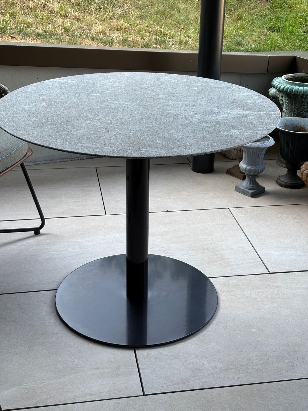 Minotti Tischset: Minotti Tisch und Stühle – Gebraucht aus Zürich von jeje75