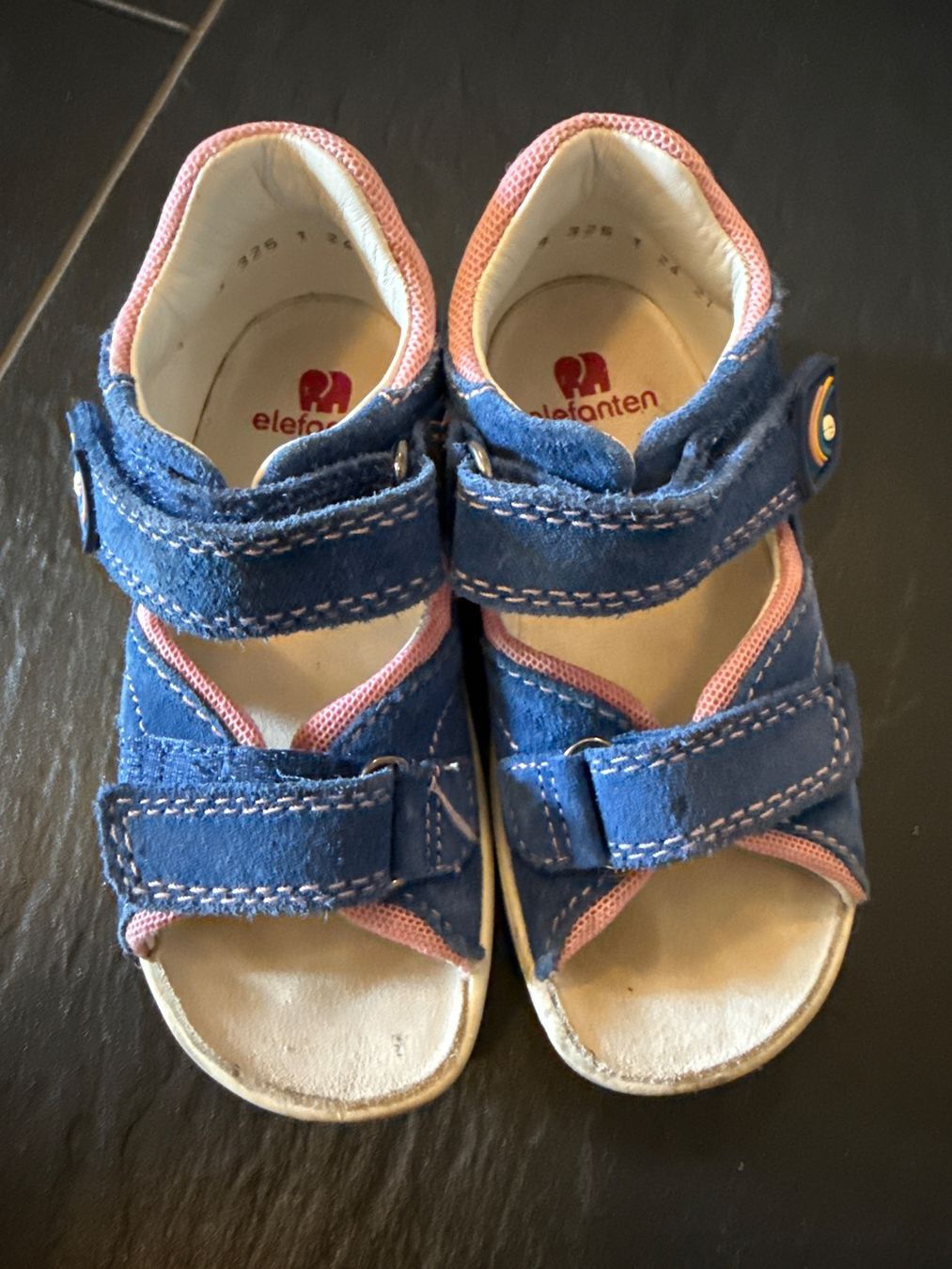 Schuhe für Jungen: Elefanten Sandalen Gr. 24 – Gebraucht aus Horw von Edith1981