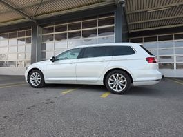 VW Passat Kombi B8 2.0TDI BMT Highline AHK (Vollleder) !top!