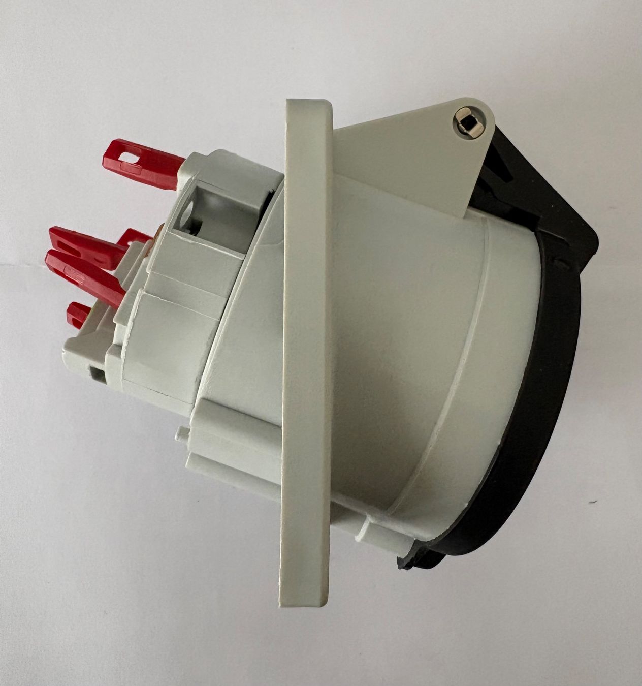Spine: Bals Einbau Steckdose 32A 5-polig IP44 – Usato da Koppigen venduto da dan_y2bm 2