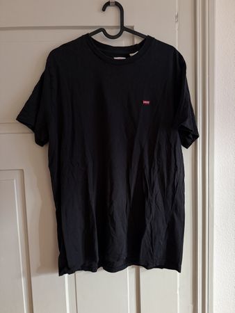 Levi's T-Shirt dunkelblau Grösse L