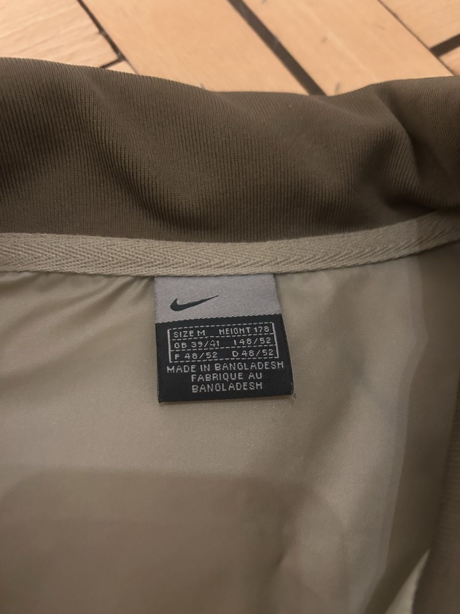 Nike Jacken: Vintage Nike Trackjacket – Gebraucht aus Langendorf von xfh 2