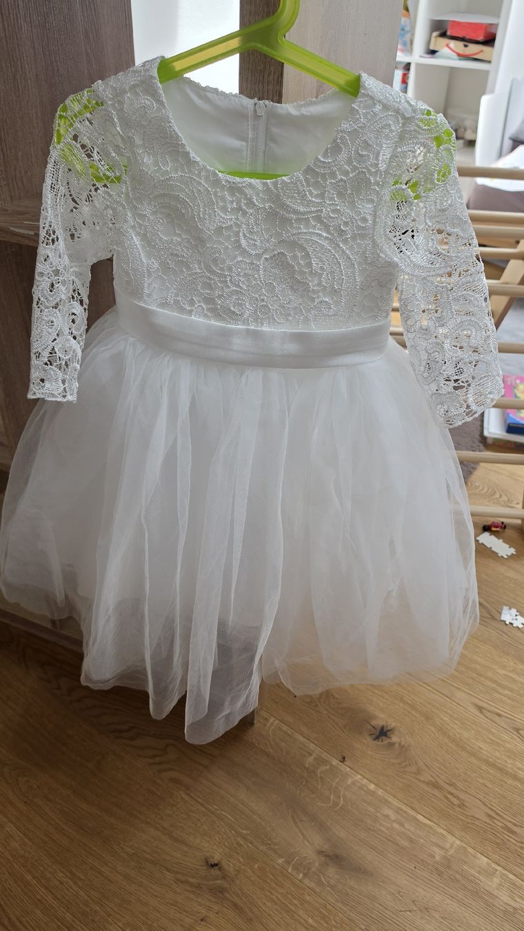 Vestiti & Gonne: Festliches Kleid Mädchen – Usato da Möriken AG venduto da umi_ltb7 2