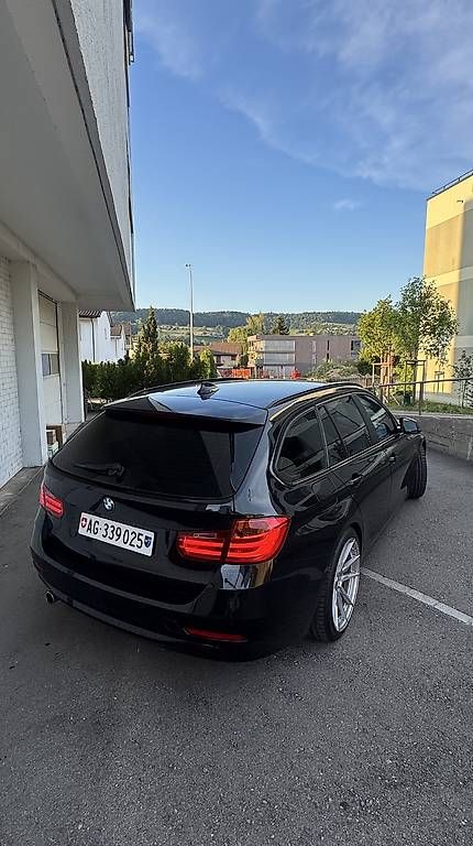 BMW Automobili: Bmw F31 318D – Usato da Turgi venduto da Noel-D 1