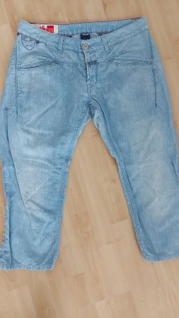 Marithe Francois Girbaud  capri Jeans