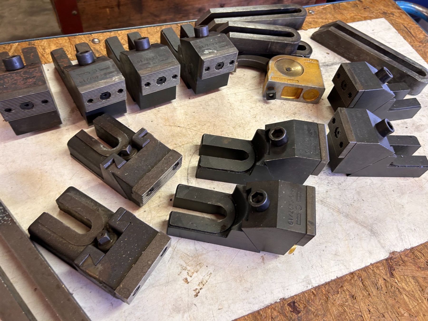 Tous les outils: Spannmaterial – D'occasion à Münchenstein par fransch 5
