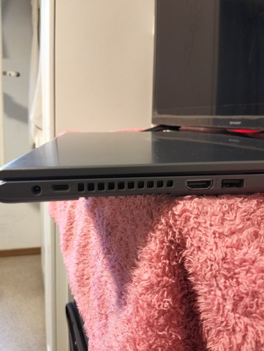 Asus Notebooks: Asus Vivobook 15 X515EA – Neu (gemäss Beschreibung) aus Neuenhof von kon_9d26 2