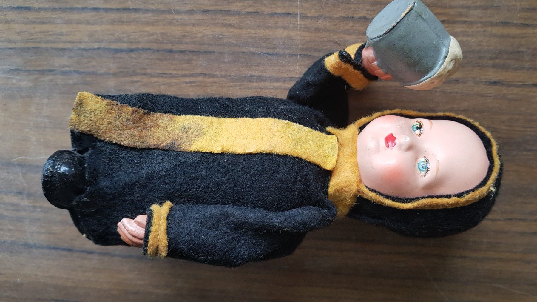 Poupées: Antike Puppe Celluloid Mönch mit Bierkrug – D'occasion à Mörschwil par lindaswunderkiste 5