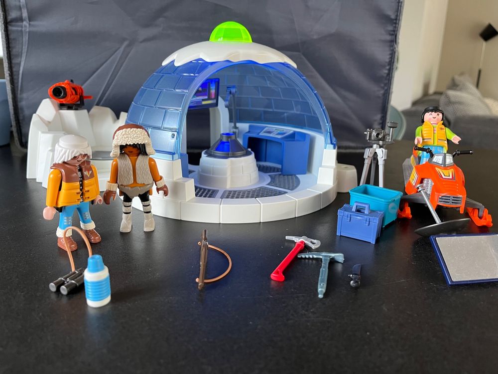 Playmobil Polar Ranger Hauptquartier (Gebraucht) in Kollbrunn für CHF ...