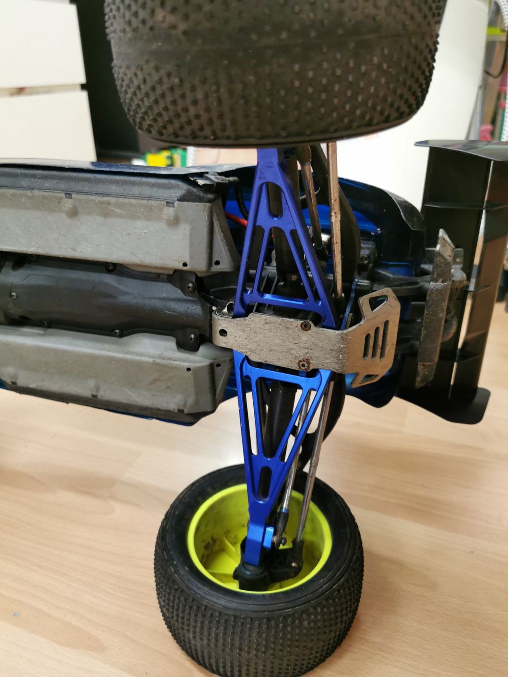 Traxxas RC Modellbau: Traxxas Revo 1/8 – Gebraucht aus Niederlenz von Chevy_V8 5