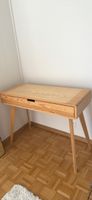 Schreibtisch aus Holz mit Schublade guter Zustand