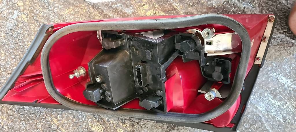 Fari: Feu arrière gauche Audi TT 8N  – Usato da Lens venduto da 1978lens 1