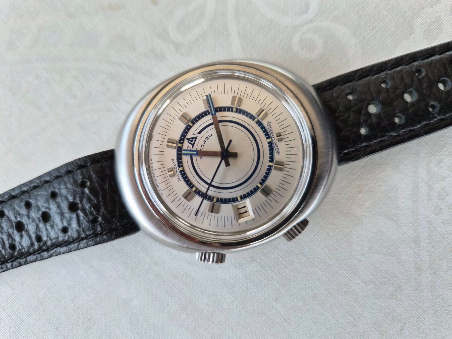 Jaeger-Lecoultre Uhren: Jaeger LeCoultre Memovox – Gebraucht aus Chabrey von Horology