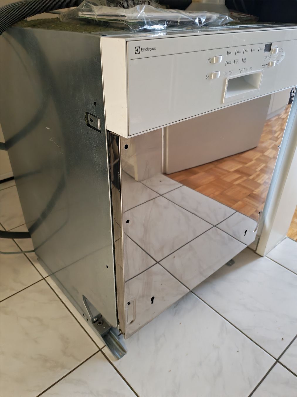 Electrolux Geschirrspüler: Electrolux GA55LIWE – Gebraucht aus Pratteln von Darnel707 2