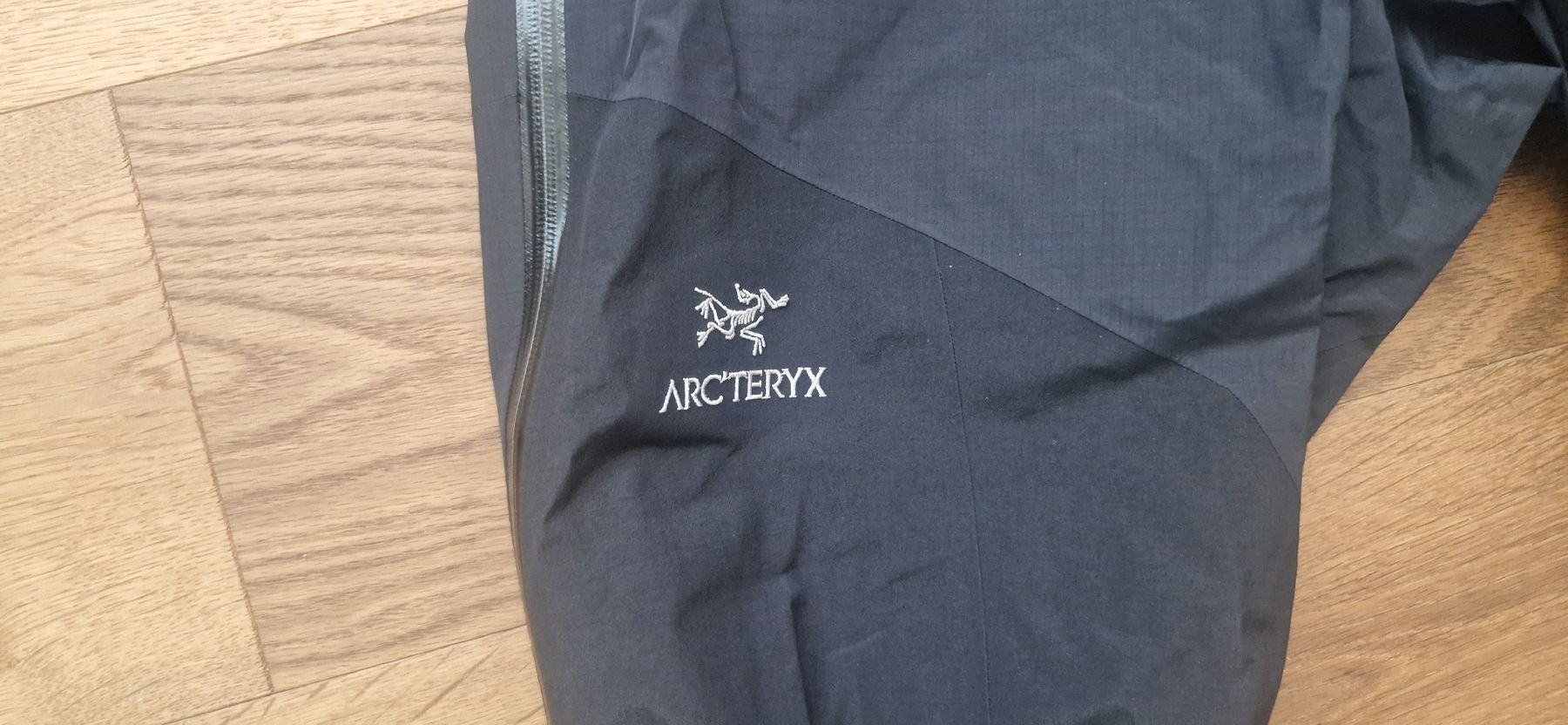 Arcteryx Hosen: Regenhose Arcteryx M – Gebraucht aus Altdorf UR von marbet_71 1