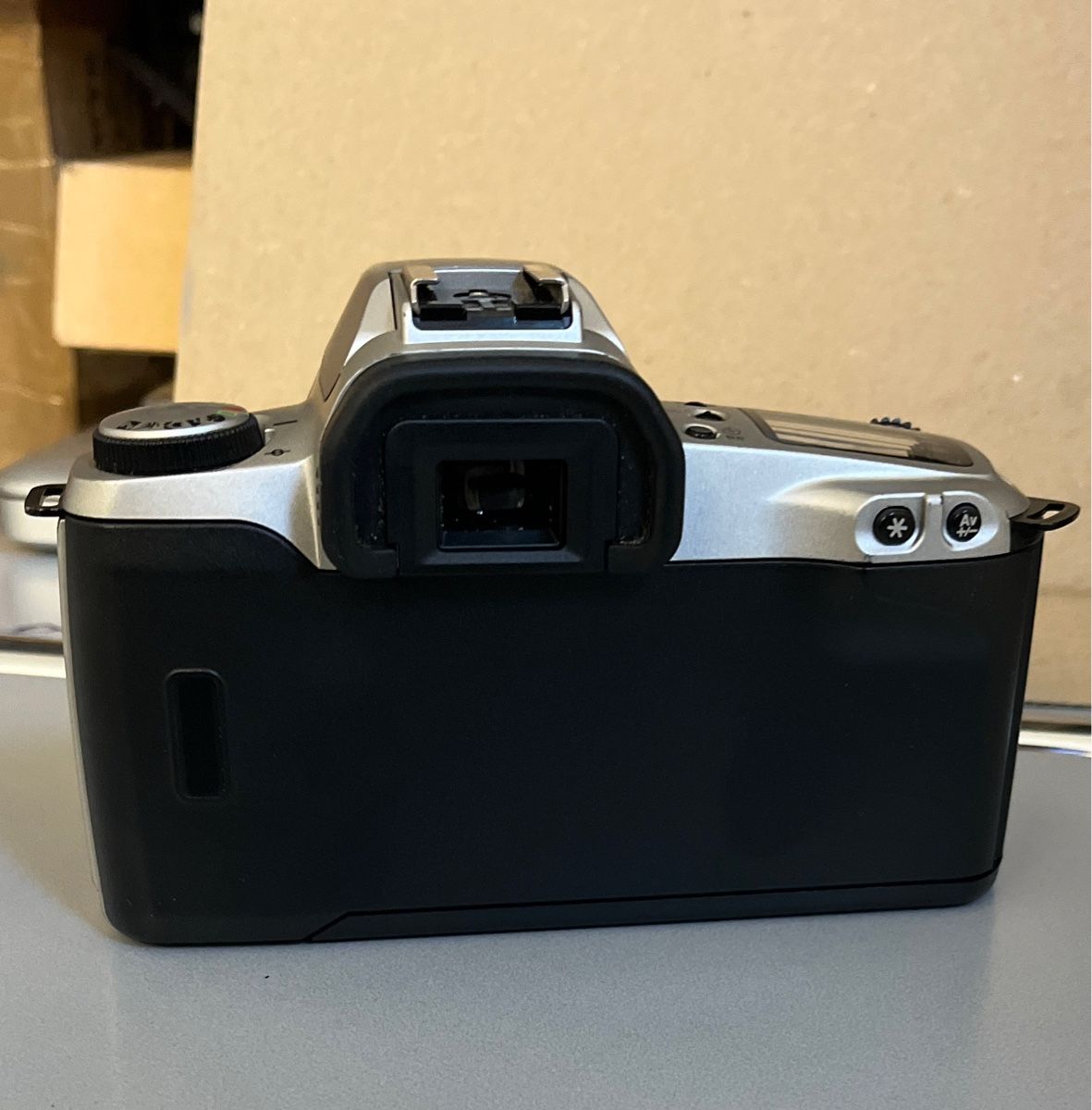 Canon Kamera: Canon 500n argentique super état – Gebraucht aus Boudry von martin8mum 3