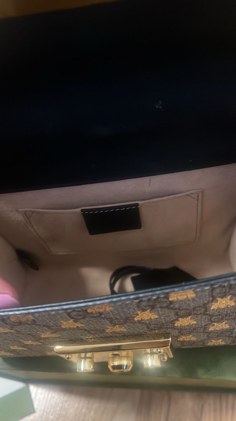 Gucci Borse da donna: Wunderschöne Gucci Padlock Small GG Schultertasche – Nuovo (secondo la descrizione) da Ostermundigen venduto da emi_pbs6 4