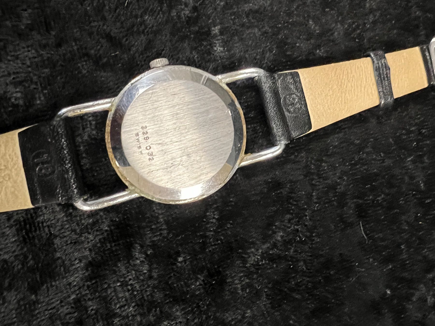 Rotary Orologi: MONTRE ROTARY – Usato da Genève venduto da Leboucheoreilles 2