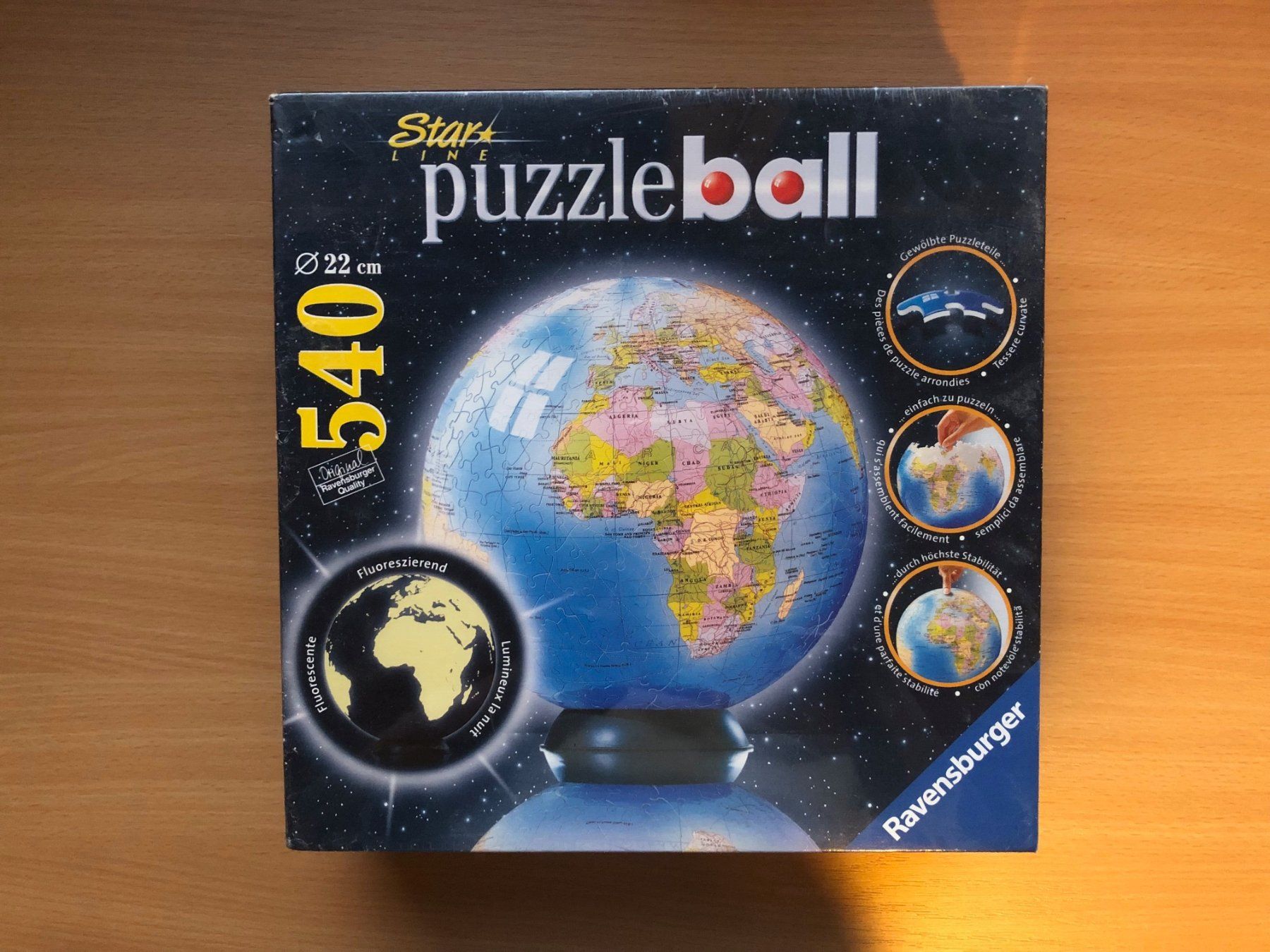 Ravensburger Puzzles: RAVENSBURGER Puzzle-Ball "Welt" – Neu und originalverpackt aus Buchs SG von Handyman77