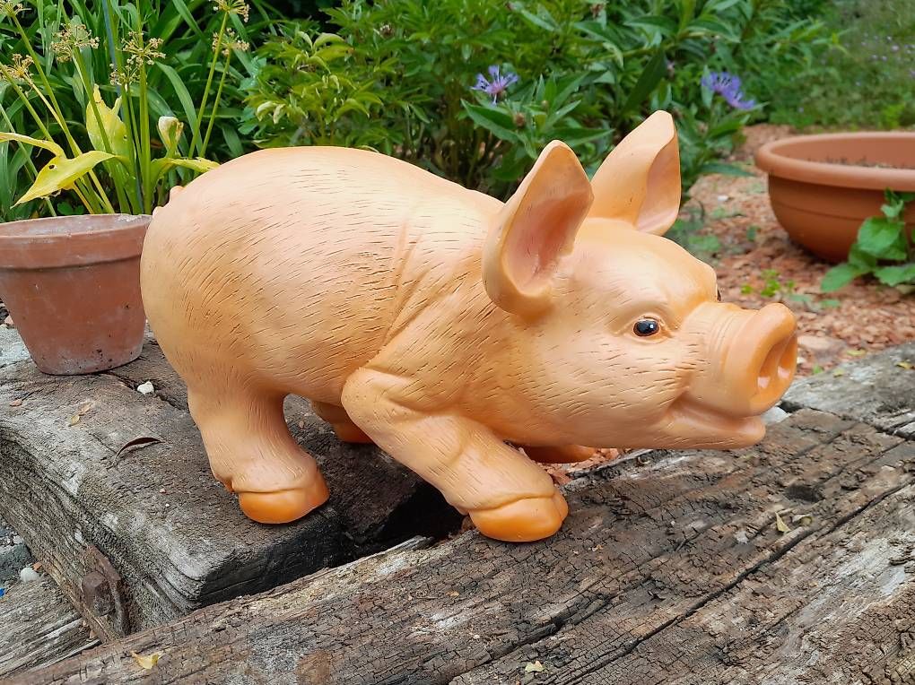 Figuren: Cochon en résine ht. 21 cm – Neu und originalverpackt aus courtételle von capsule05 4