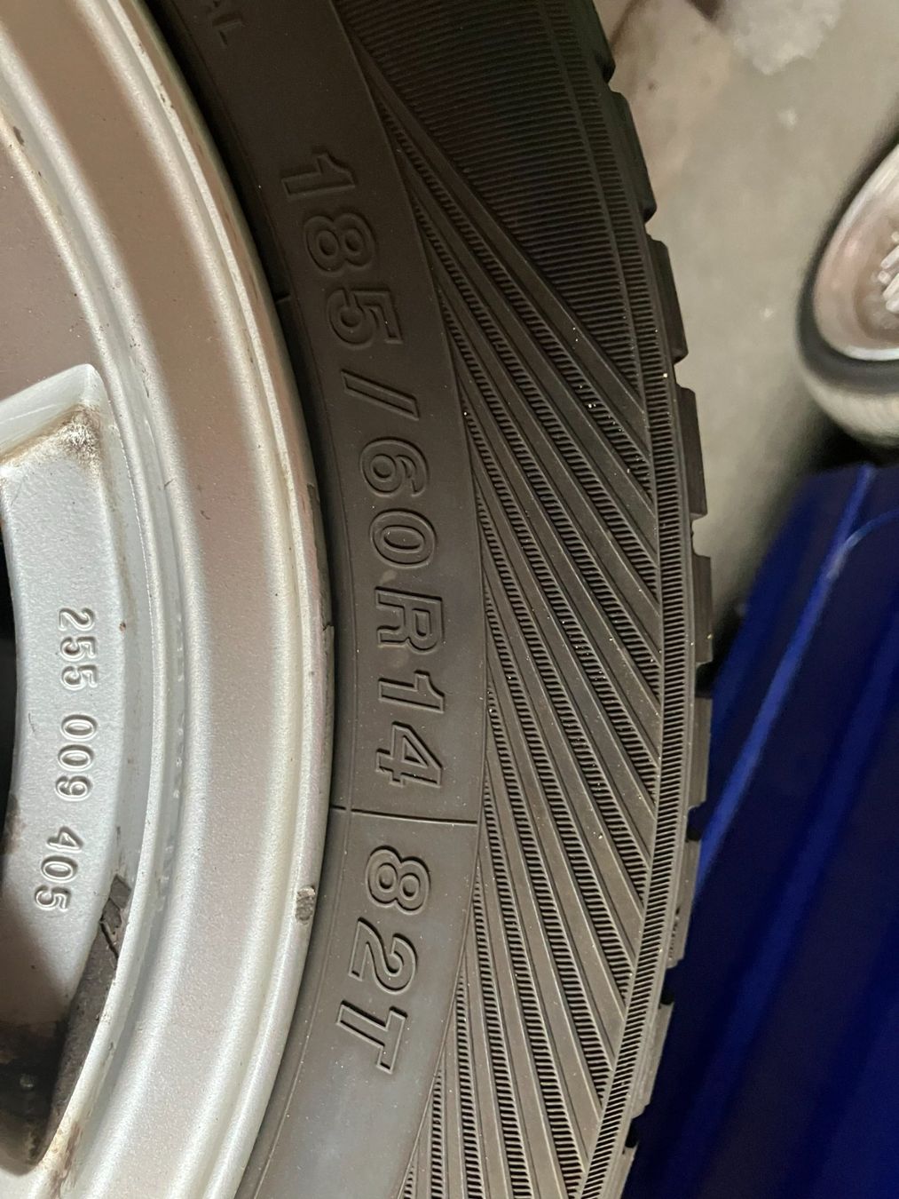 Volkswagen Pneumatici & Ruote complete: Kompletträder VW Golf 2 – Usato da Rohrbach venduto da G-Driver 3