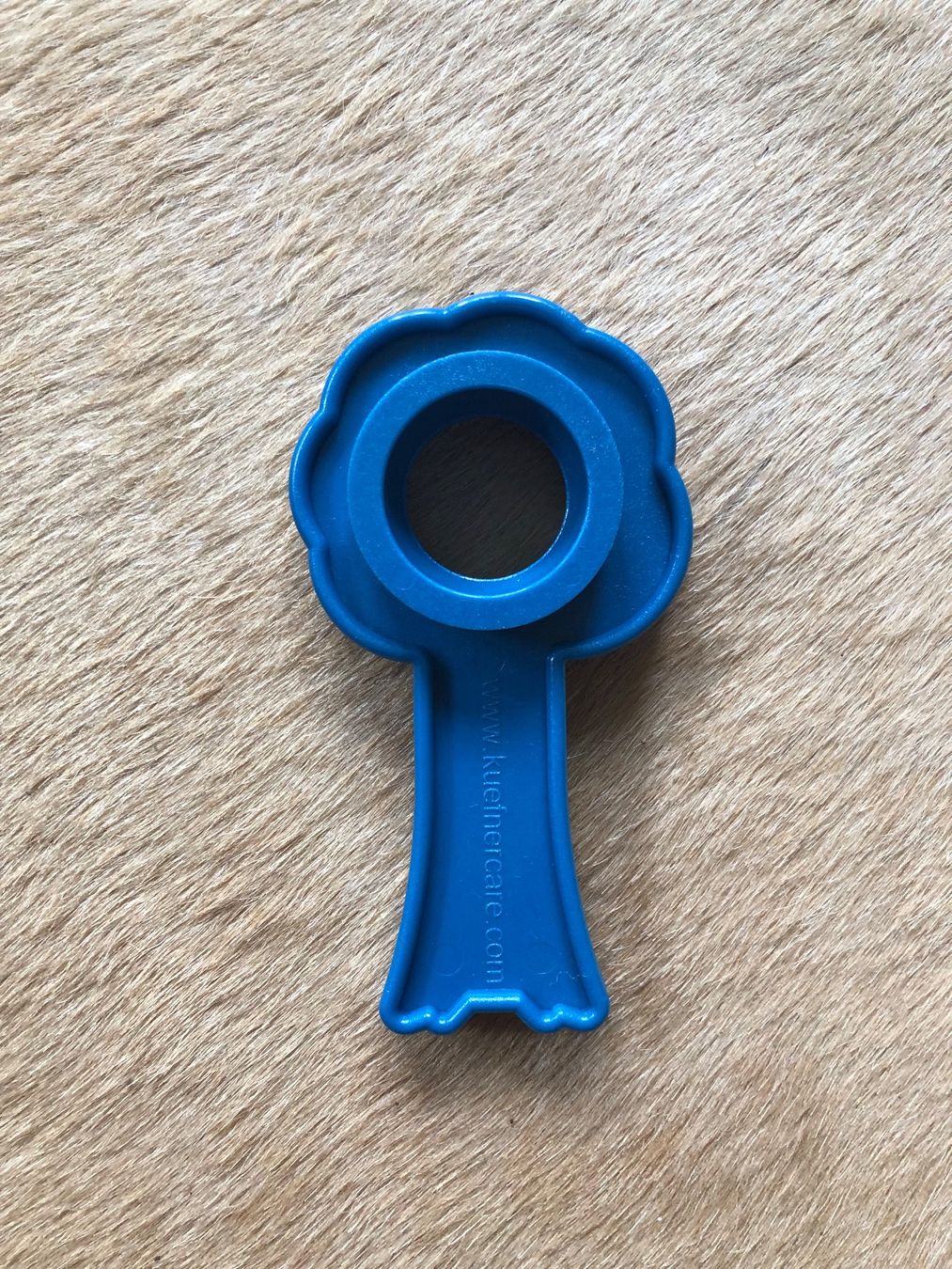 Tutti gli attrezzi: Kuehner Wasserhahnkopf- Öffner - Blau - Top! – Usato da Zürich venduto da ricarda_777