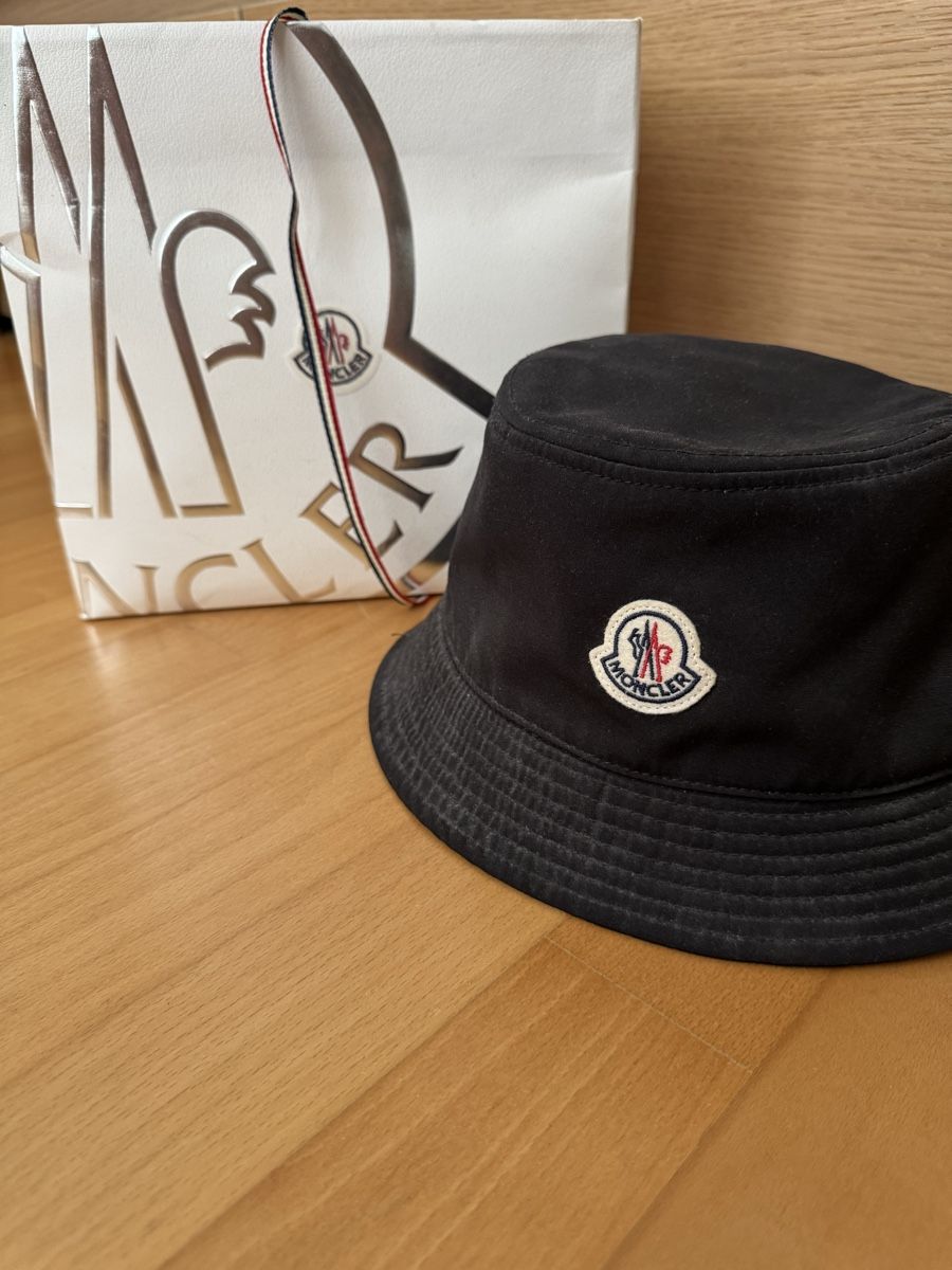 Moncler Hüte, Mützen & Caps: Moncler Bucket hat schwarz – Neu (gemäss Beschreibung) aus Steinhausen von ite_rk7c 2