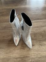Stiefeletten silberfarbig