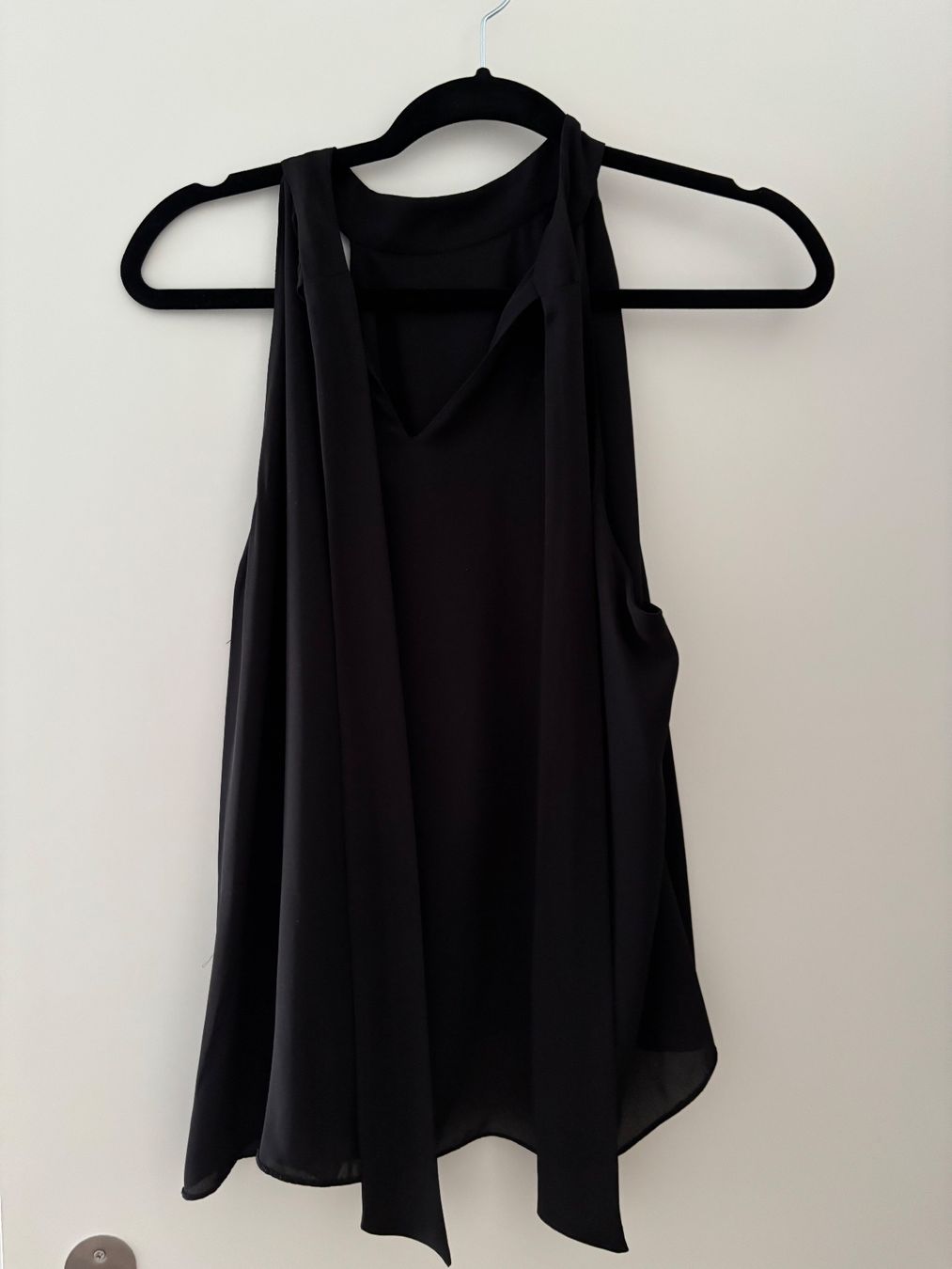 T-shirt: T-shirt noir, taille M – Usato da Neuchâtel venduto da Zoilab