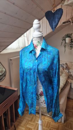 Chemise à motifs bleu et vert en soie, taille unique