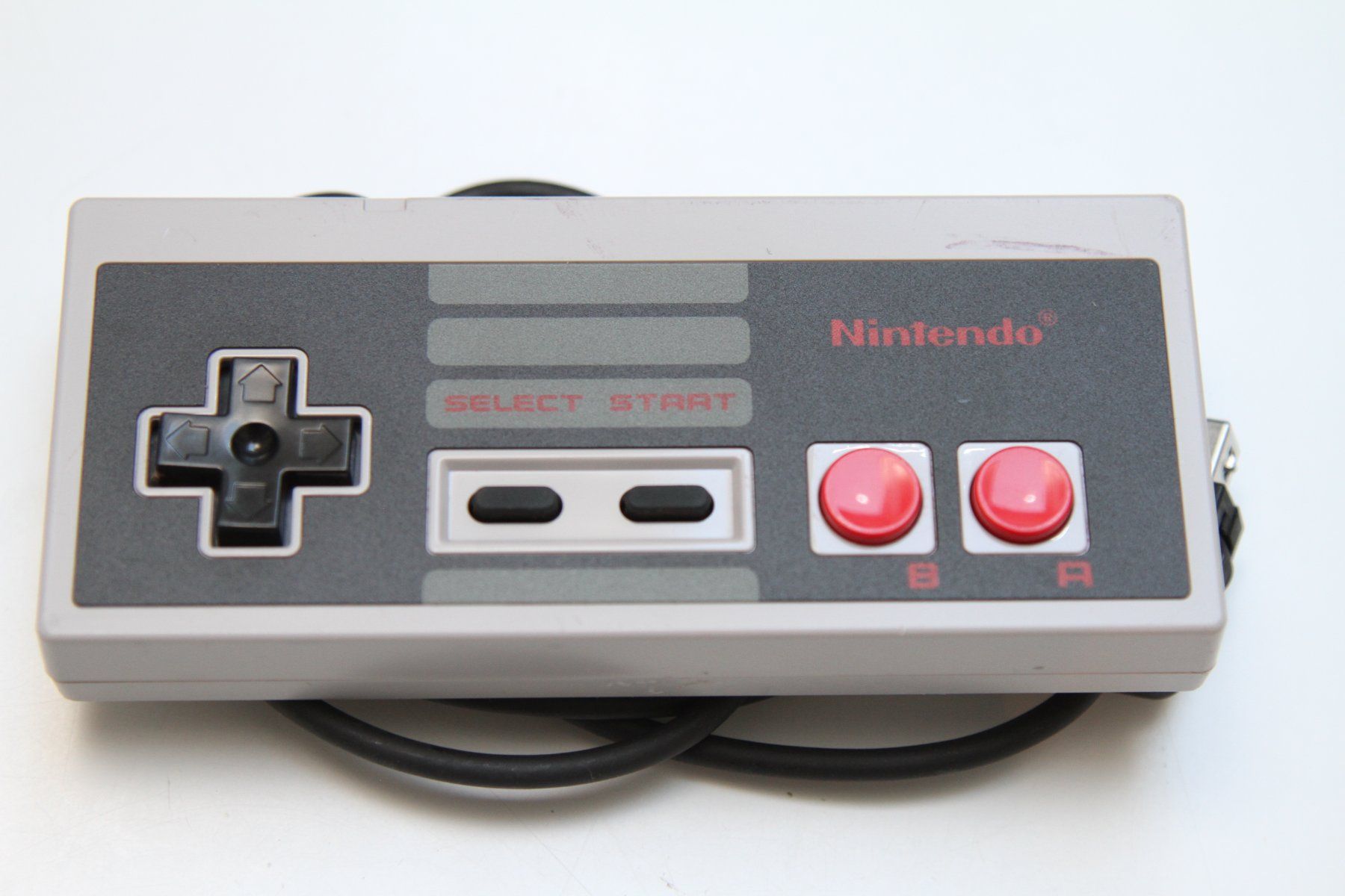 Nintendo Console: NES Classic Mini – Usato da Basel venduto da camelot99 3