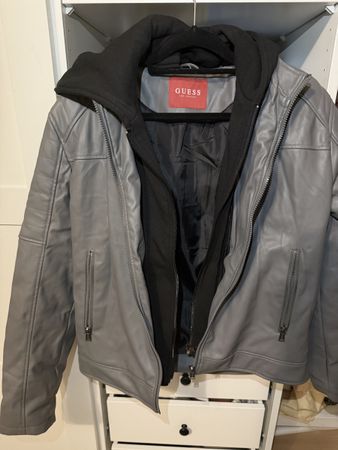 Graue Guess-Jacke M neue! Super Angebot!