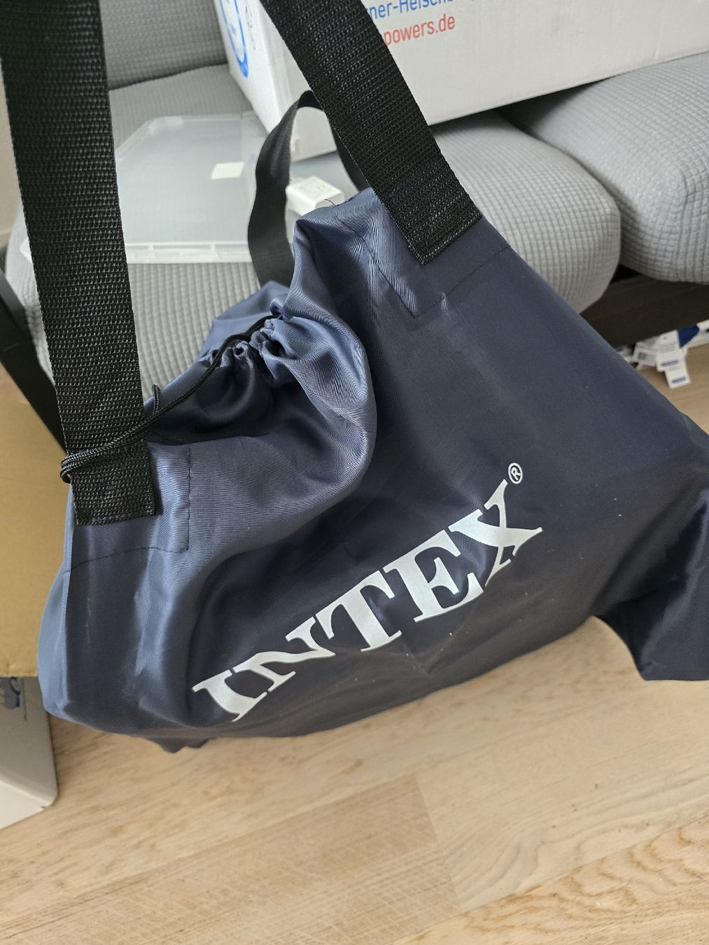 Materassi: Intex Deluxe Supreme Luftmatratze – Usato da Rickenbach b. Wil venduto da Beautiful.Things 7