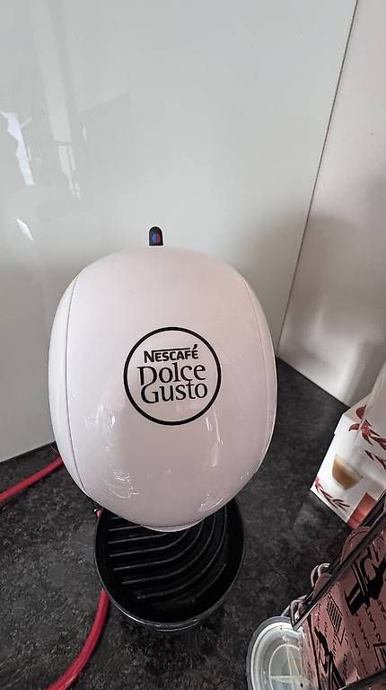 Macchine per caffè & Macchine per espresso: Kaffeemaschine Dolce Gusto – Usato da Hirzel venduto da TargatoNA 2