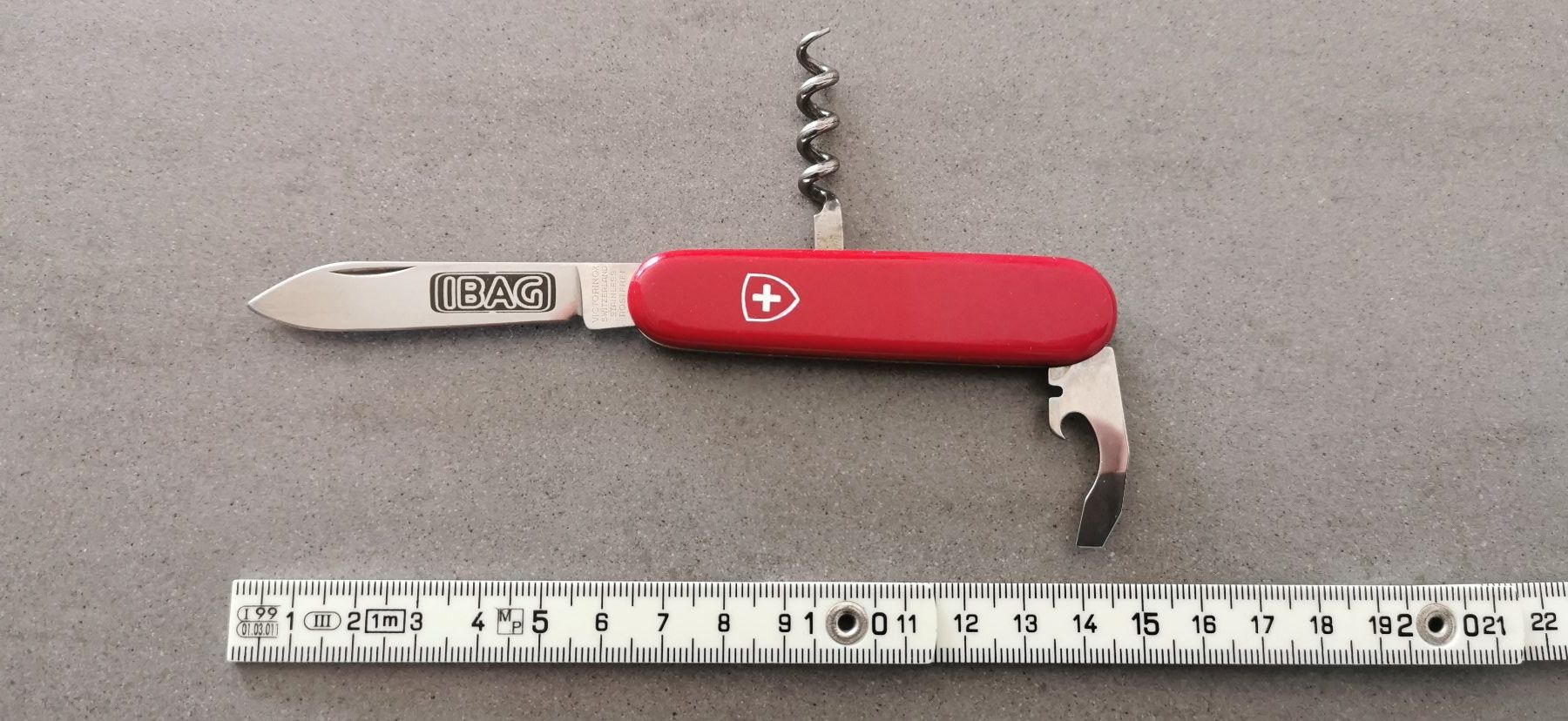 Victorinox Coltelli tascabile: Victorinox Taschenmesser – Nuovo (secondo la descrizione) da Zürich venduto da Bluemex 1