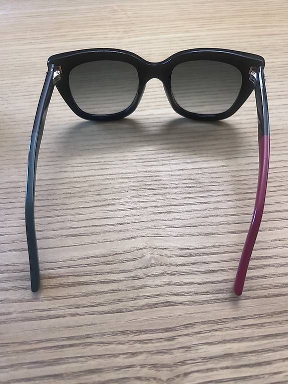 Gucci Brillen & Gläser: Gucci Sonnenbrille – Gebraucht aus Muri b. Bern von Lindsb 2
