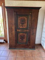Antiker Schrank (Bauernmalereischrank)