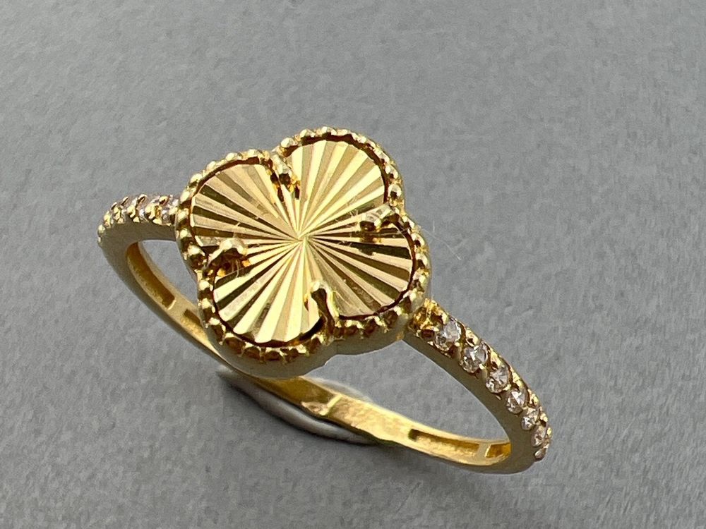 Ring 750 Gold (Gebraucht) in Niederuzwil für CHF 199 – mit Lieferung ...