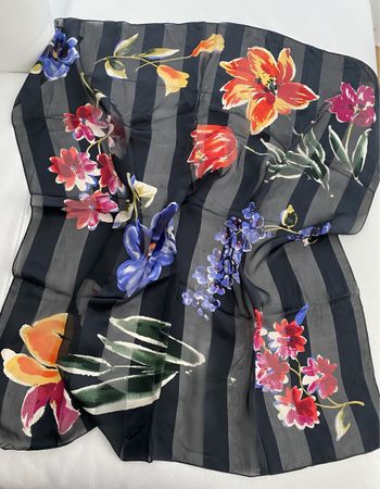 Seiden Foulard 🌸