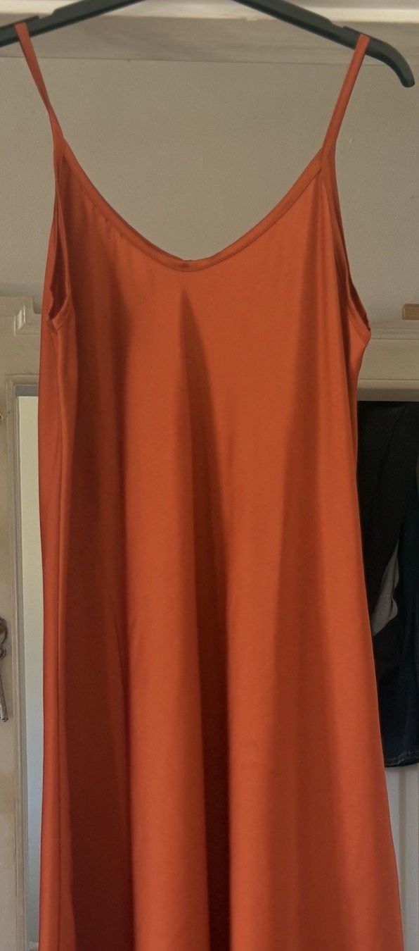 Robes: LONGUE ROBE! M – Neuf avec emballage d'origine à Locarno par NicoNion 4