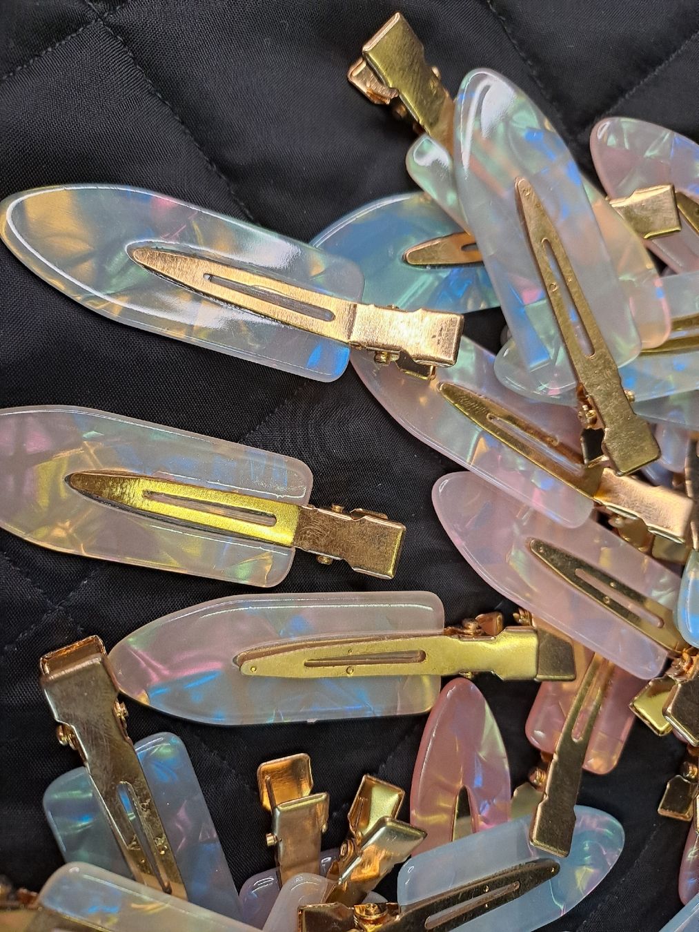 Accessori per capelli: 39 Haarspangen Perlmutfarbe – Nuovo e nell'imballaggio originale da Uznach venduto da Walaylatiere 1